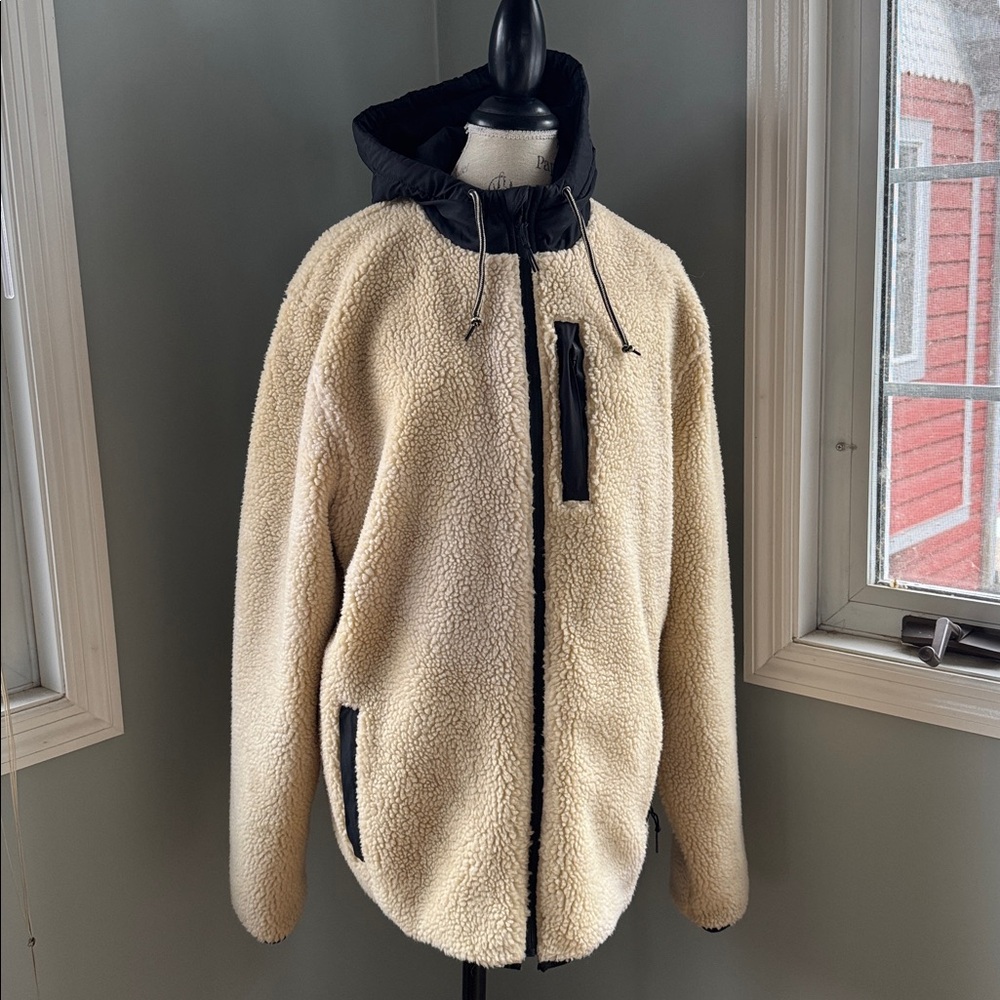 Dravus Sherpa hooded teddy bear jacket coat‎ EUC size large